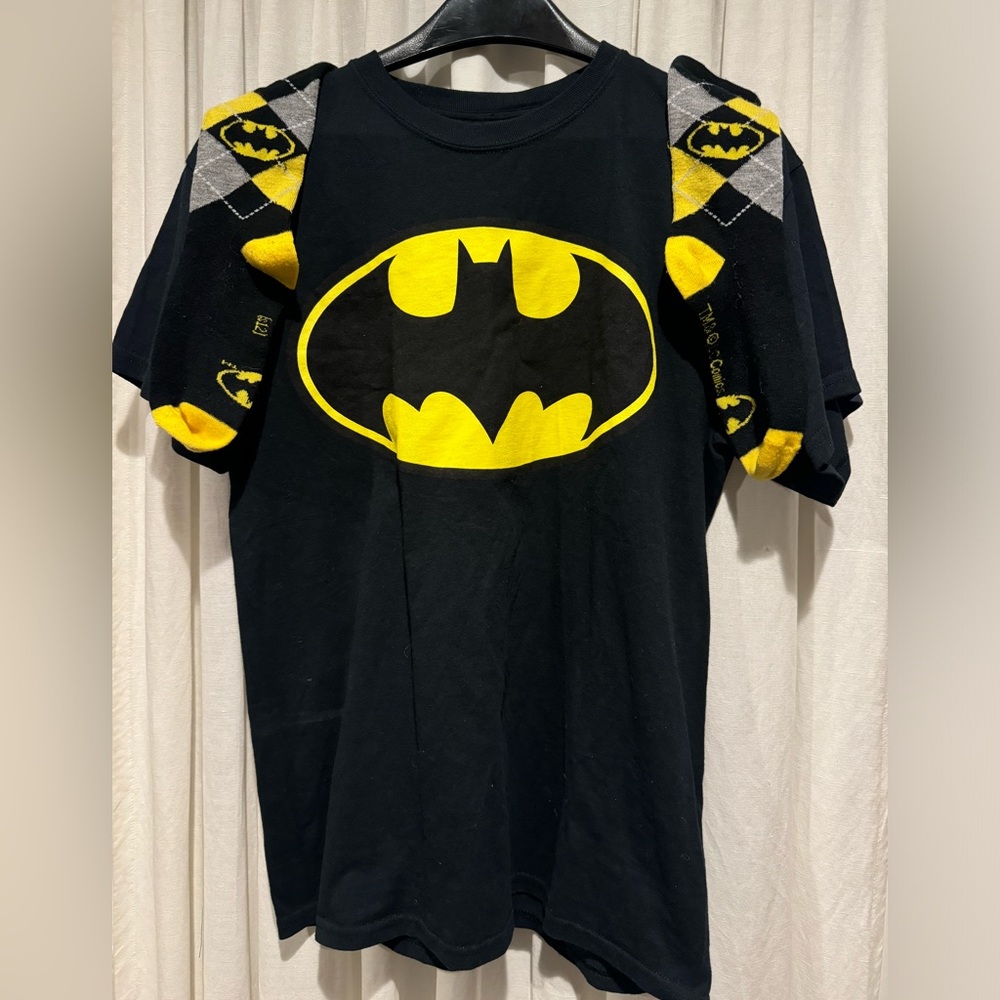 Batman t shirt and socks (M)